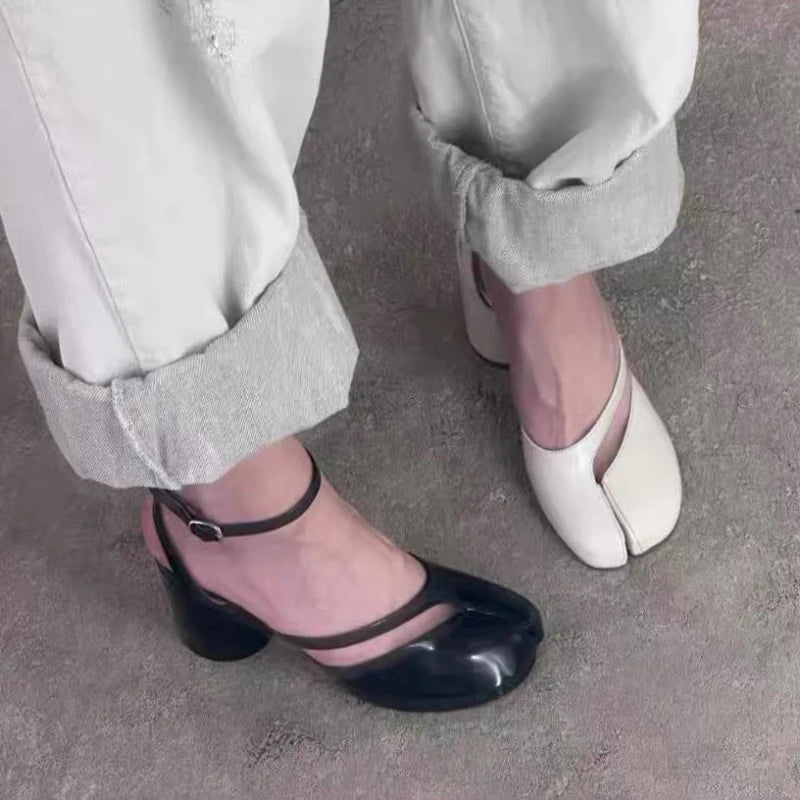 Designer Tabi Sandals Women Strap Buckle Slingback Heels